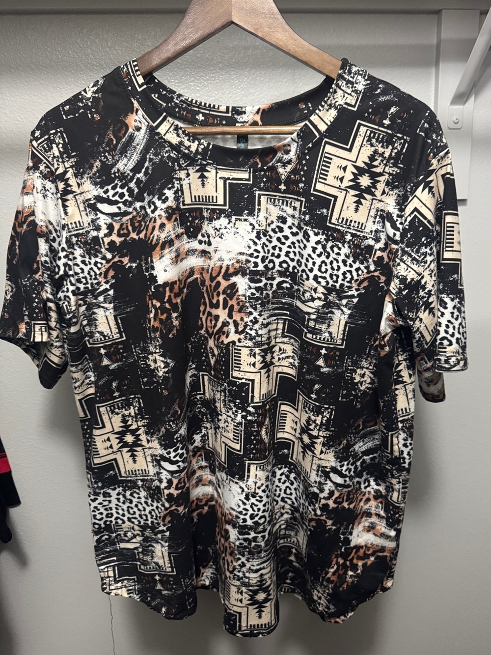 Sterling kreek Wild Spirit Short Sleeve Tee